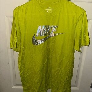 Nike tee shirt